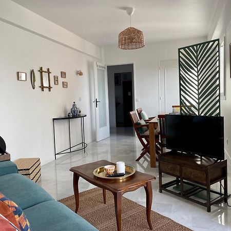 Bright Appartment With View Кан сюр Мер Екстериор снимка