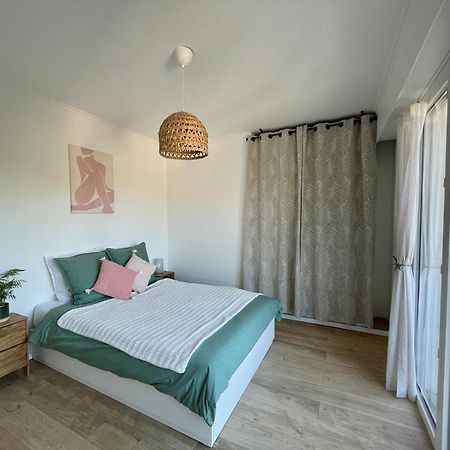 Bright Appartment With View Кан сюр Мер Екстериор снимка